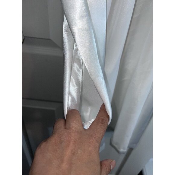 Vintage CALIFORNIA DINASTY White Satin Sexy Bridal Kimono Robe Embellished - Picture 7 of 12